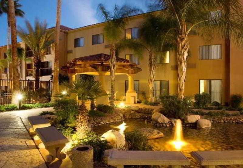 Hotel Courtyard By Marriott Tucson Williams Centre Exterior foto